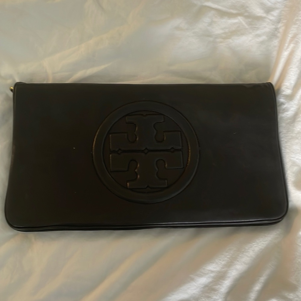 (Moving sale) Tory Burch black clutch